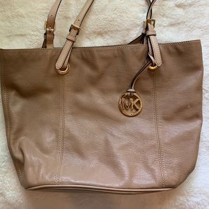 Michael Kors Tote